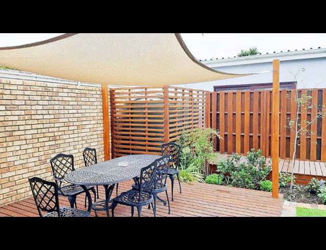 4 BEDROOM HOUSE RENTED IN RICHMOND HILL